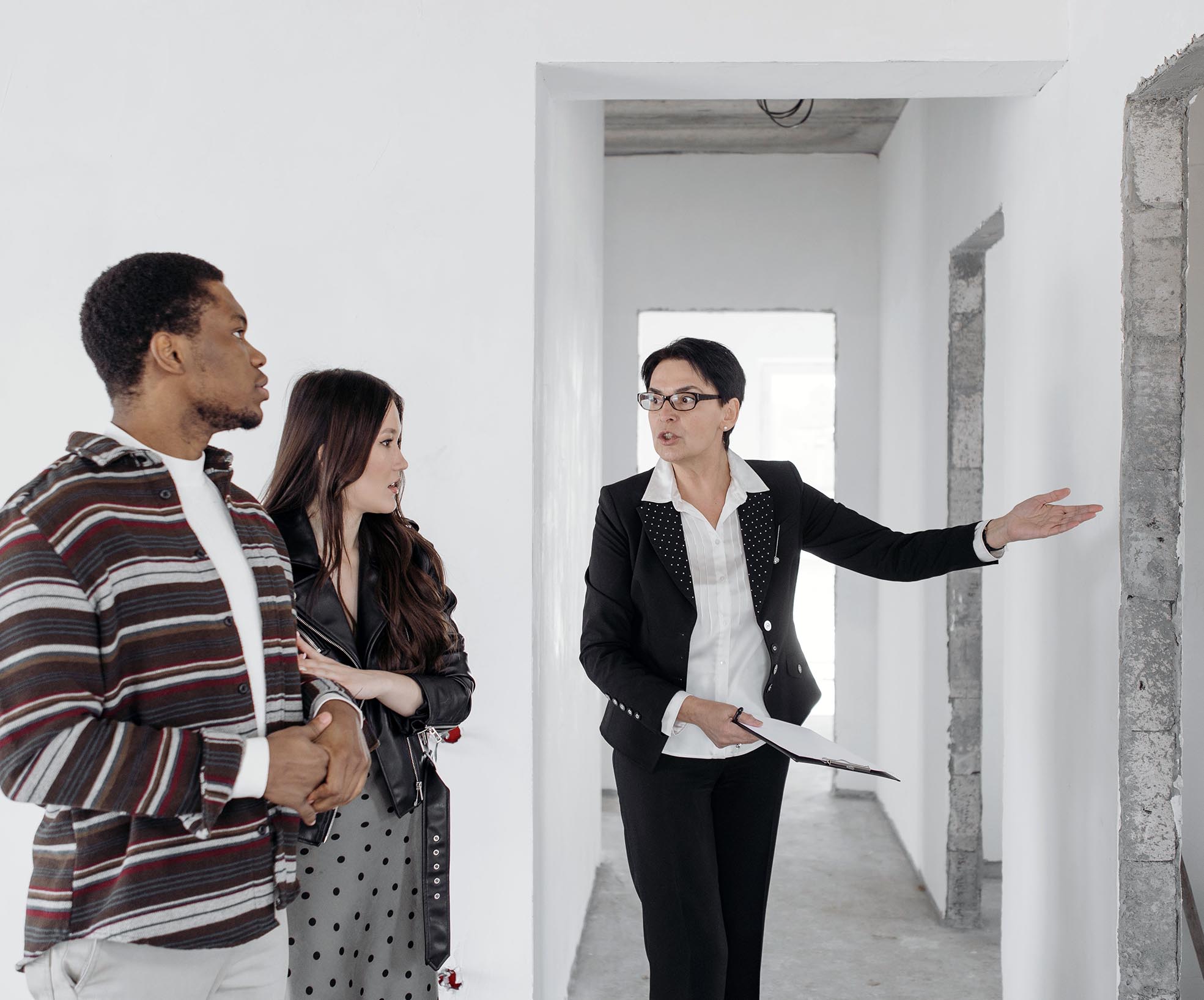 The Role of a Real Estate Agent in Pricing.